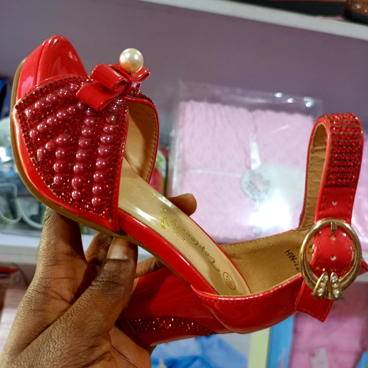 Click Here for Quality Girls Shoes