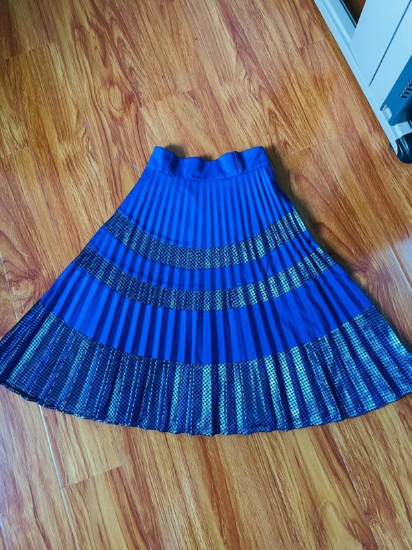 Available In Mix Colors And Sizes